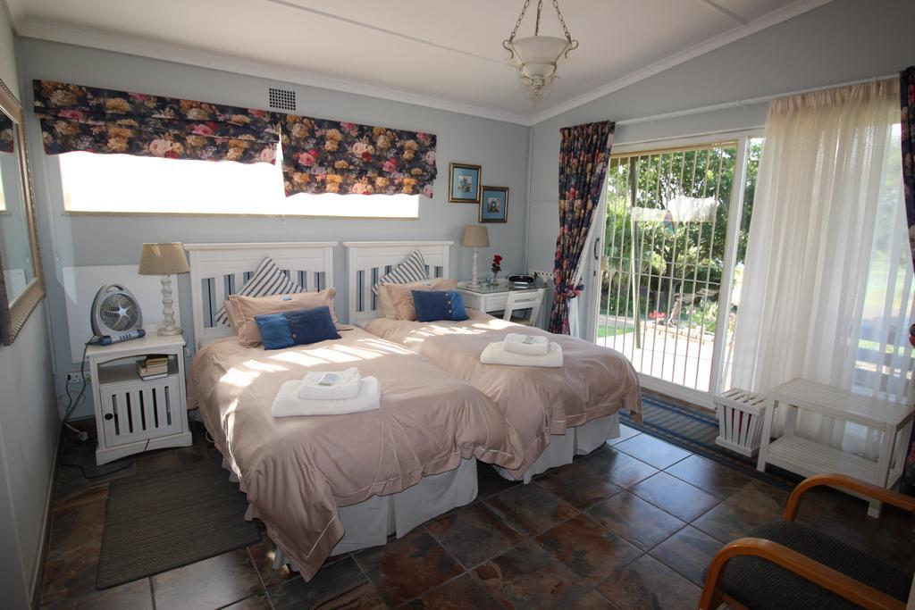Waterfront Guest House Carolina Dış mekan fotoğraf