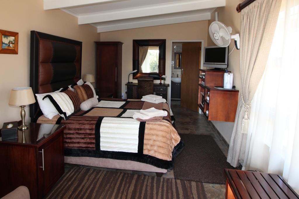 Waterfront Guest House Carolina Dış mekan fotoğraf